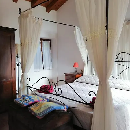 Romantic & Family House Holiday home Malcesine