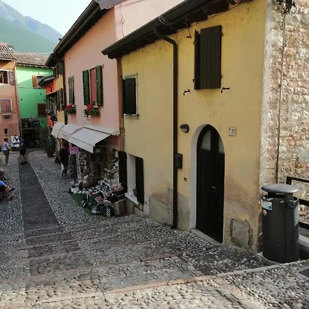 Romantic & Family House Malcesine